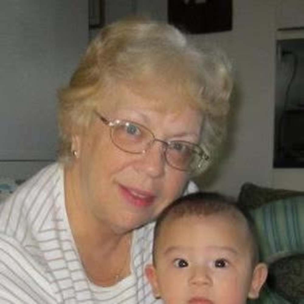 Meet your Posher, Loretta